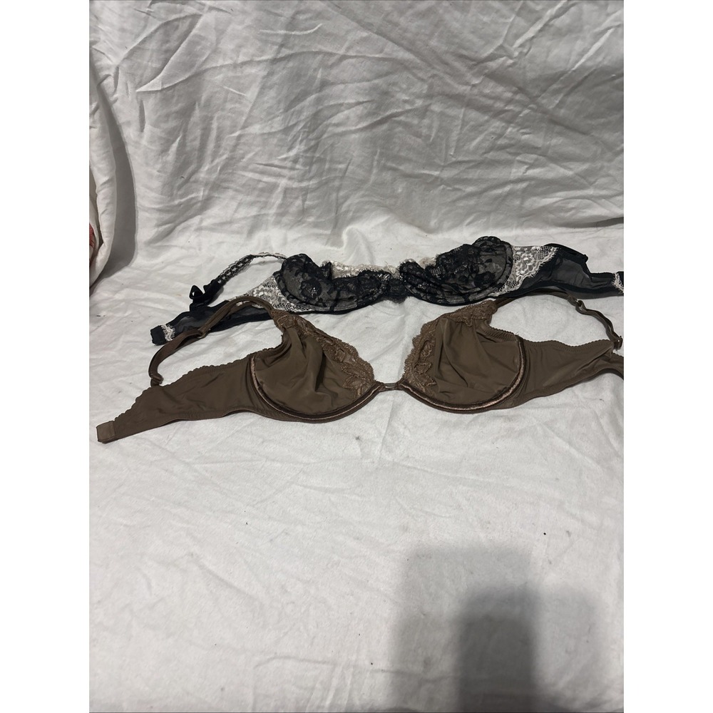Lot Of 2 Bras 34D Victoria's Secret Lace Bra Black Jezebel Tan Very Sexy